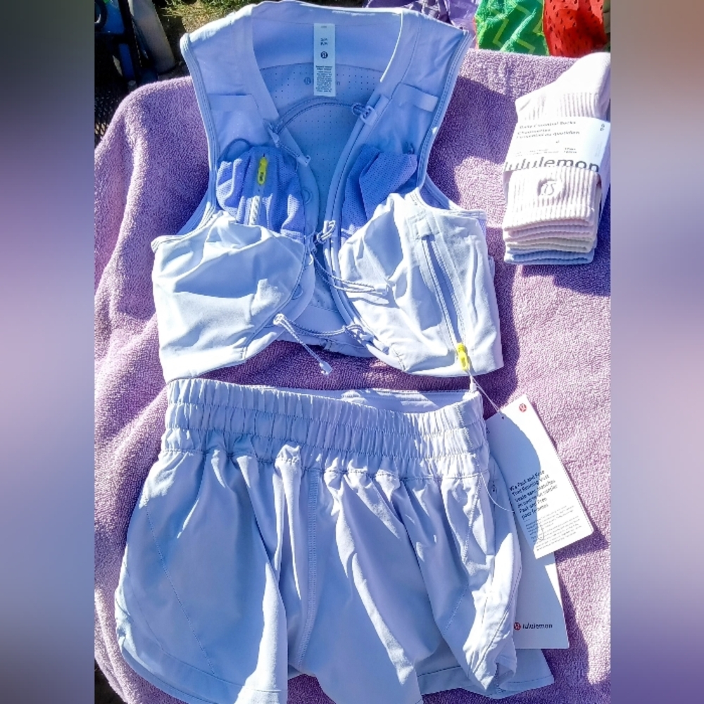 LuluLemon W 3 item bundle. Ess crew socks.Trail running vest. S/M Shorts 6